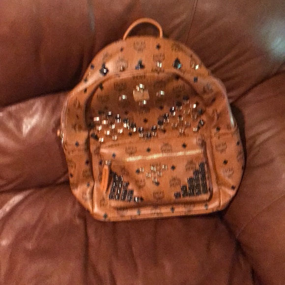 mcm bag m1976